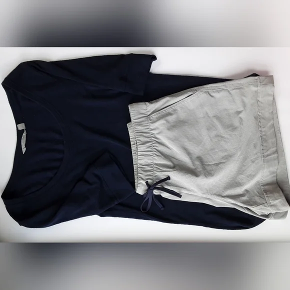 Athleta Searsucker Short, Size Medium, Mid-Rise - Picture 2 of 7